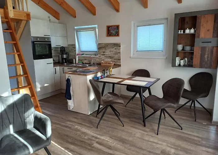 Neu! Am בית נופש Protzel